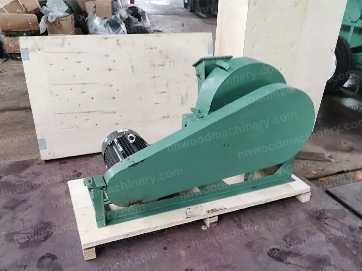 Wooden case packing of the wood shredder machine
